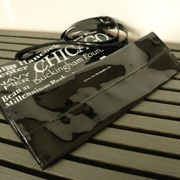 Chicago Landmark Vinyl Tote Bag, Shopping Bag, Souvenir Tote, Black and White - Picture 8 of 10